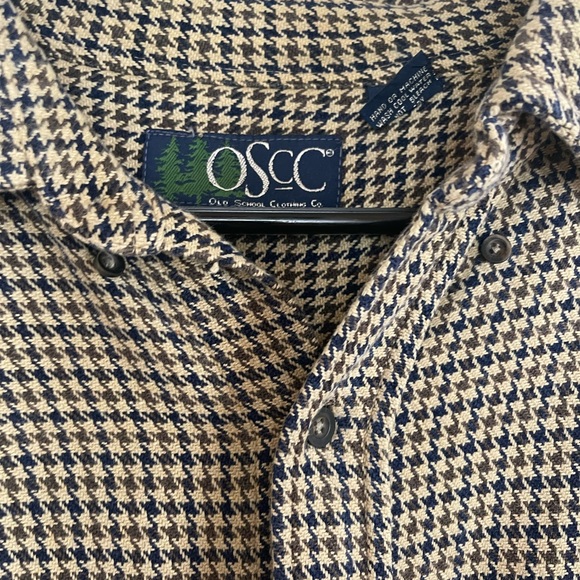 Men’s Button Up - Picture 3 of 5